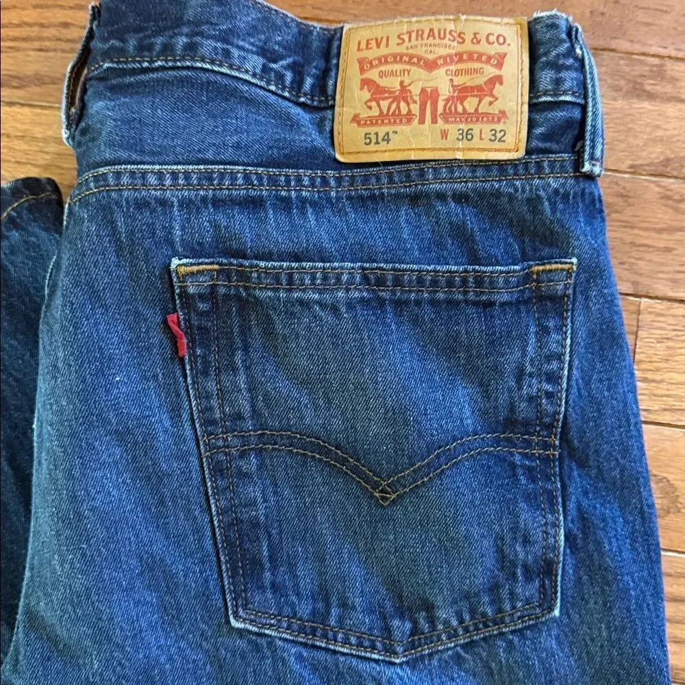 Mens Levis 514 36 x 32 excellent condition